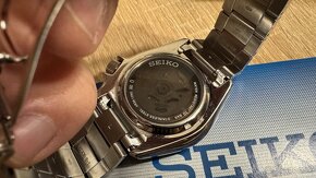 Hodinky Seiko 5 Sports SRPJ47K1 - 10