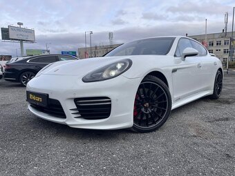 Porsche Panamera GTS - 10