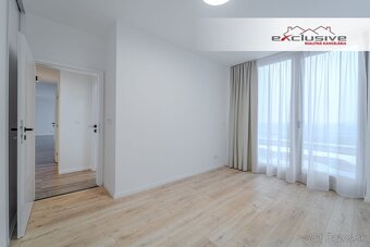 4 IZBOVY PENTHOUSE 91M2,HRUŠKOVÁ–PO,3/3p.,78M2 TERASY,2xPARK - 10