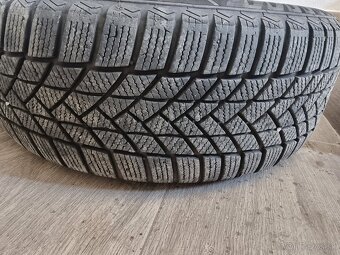 5×112 R16  205/55/16 - 10