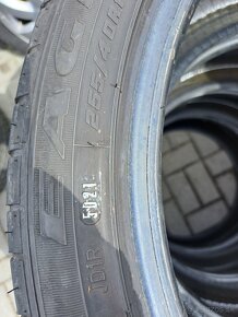 Goodyear Eagle F1,rozmer 255/40/19 letné - 10