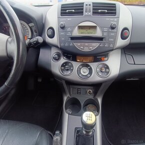 Toyota RAV4 2.2 diesel 4x4 - 10