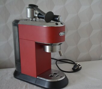 De'Longhi Dedica EC685.R - 10