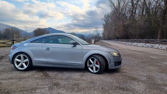 Audi TT 2.0 TFSI - 10