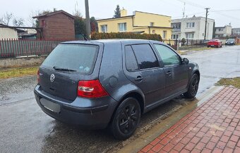 Volkswagen Golf 1.9 tdi - 10