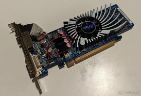 1GB Grafické karty: HD 6870, 6850, GTX 550Ti, HD 5450, GT 22 - 10