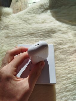 Apple Airpods Pro 2 gen - 10