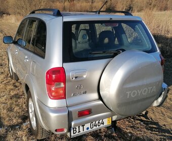 Rav4 2,0d 85kw Taliansko - 10