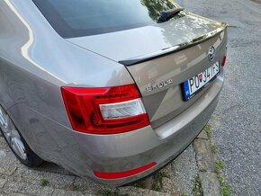 SKODA OCTAVIA MK3 O3 spoiler kridlo na kufor - 10