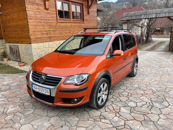 Volkswagen Touran 1.9 TDi Cross 77 kW - 10