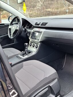 Volkswagen Passat b6 1.9tdi comfortline - 10