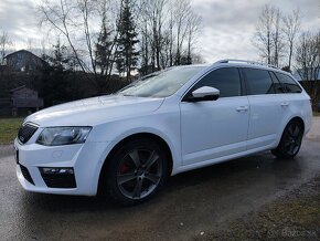 Predám škoda Octavia combi RS TDI DSG - 10