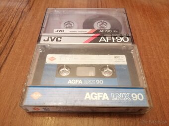 MC a VHS kazety a cassette adapter - 10