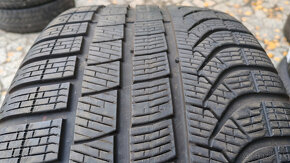 Zimné pneu 275/35 R19 --- PIRELLI - 10