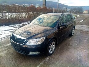 ŠKODA OCTAVIA COMBI II 2.0 TDI CR FAMILY MODEL 2013 - 10