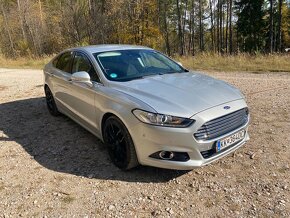 Ford Mondeo Mk5i - 10