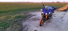 Yamaha YZF-R1 TCS 2014 RN22 - 10