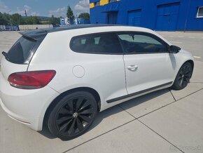 VW Scirocoo 1.4 - 10