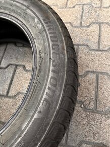 235/60R18 Bridgestone zimne - 10