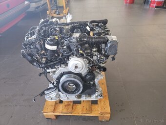 MOTOR CRT 3,0 TDI 200KW AUDI Q7 4M - 10