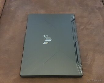 Asus TUF Gaming A15 herný notebook - 10