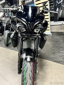 Yamaha MT-10 Čierna akcia - 10