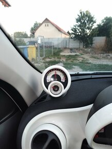 Smart forfour EQ - 10