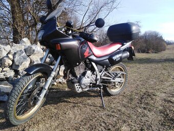 HONDA Dominator NX650 - 10