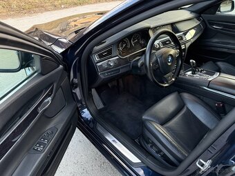 BMW Rad 7 750i xDrive /// M Paket F01 - 10