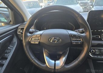 Hyundai i30 1.5-FASTBACK-AUTOMAT-MHEV - 10