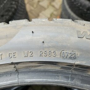 245/45 r19 pirelli - 10