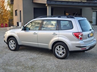 SUBARU FORESTER 2,0i + LPG 4x4 - 10