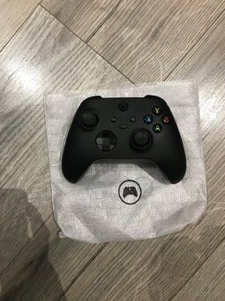 Predám nový xbox series x - 10