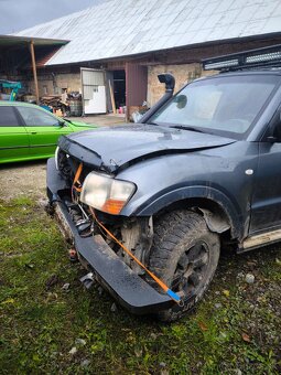 Mitsubishi Pajero V60 3liter - 10