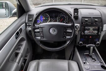 Volkswagen Touareg 3.0 V6 TDI DPF tiptronic 2008 - 10