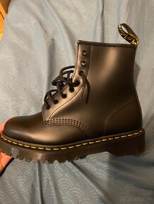 nové originálne Dr Martens AirWair - 10