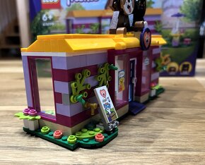 LEGO Friends 41699 Kaviarnička pre zatúlané zvieratká - 10