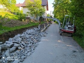 Zemné a búracie práce minibagrom a búracim kladivo - 10