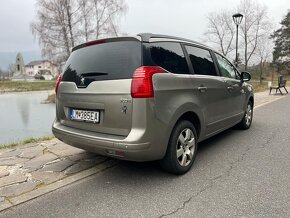 Peugeot 5008 r.v.2017 7miestny - 10