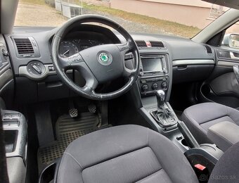 ŠKODA OCTAVIA 2.0 TDI 16V ELEGANCE - 10