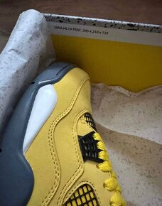 Nike Jordan 4 Lightning Yellow - 10