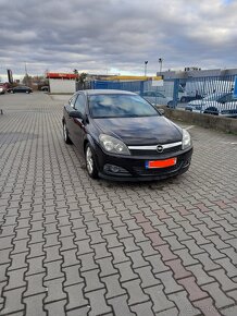 opel astra GTC - 10