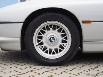 BMW 850i E31 1991 strieborný celolak - 10