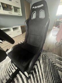 Playseat Alcantara + Logitech g29 - 10