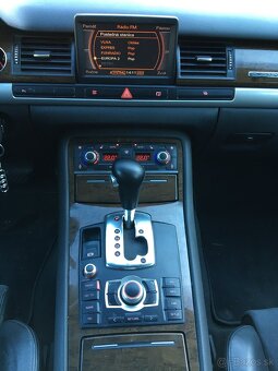 AUDI A8 4.2 TDi V8 QUATTRO - 10