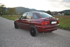 Ford Escort 1,3 L / 13480km - 10