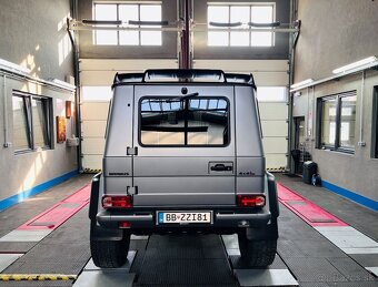 Mercedes-Benz G 500 4X4² Brabus B40 - 10