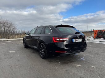 Škoda Superb Combi L&K 2.0TDI 4x4 140kw - 10