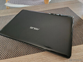 Asus N61D 16" graf karta 1GB - 10