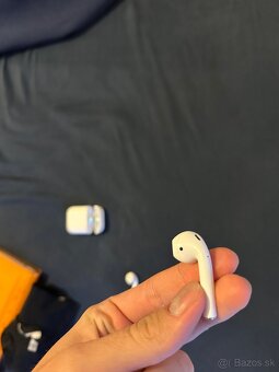 Apple air pods 2 - 10